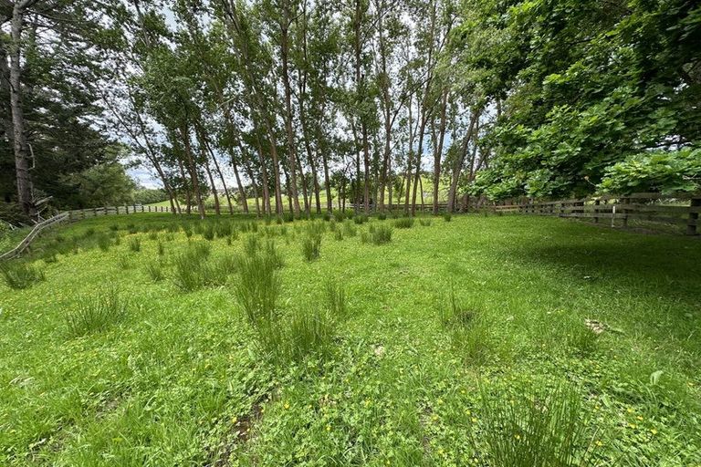 Photo of property in 6a Charity Way, Stillwater, 0993