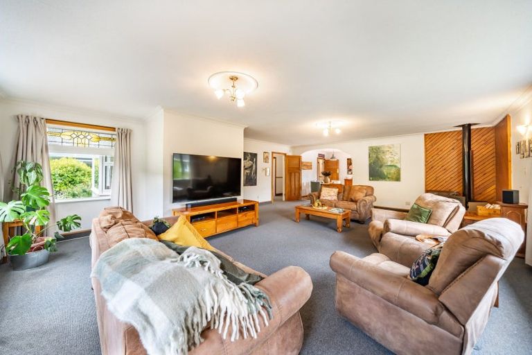 Photo of property in 17 Black Beech Street, Birchville, Upper Hutt, 5018