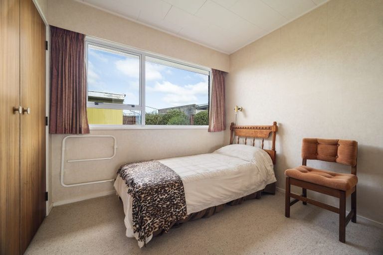 Photo of property in 10 Rameses Place, Pomare, Rotorua, 3015