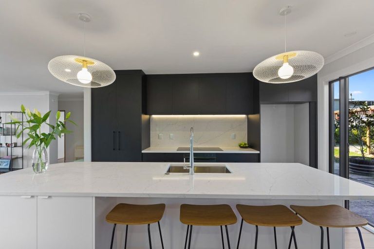 Photo of property in 79 Marine Parade, Paraparaumu Beach, Paraparaumu, 5032