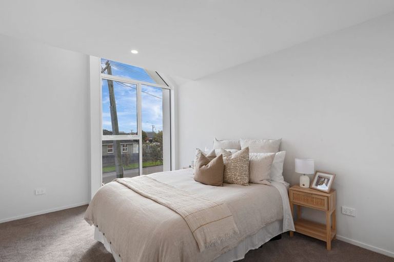 Photo of property in 2/186 Edgeware Road, Edgeware, Christchurch, 8013