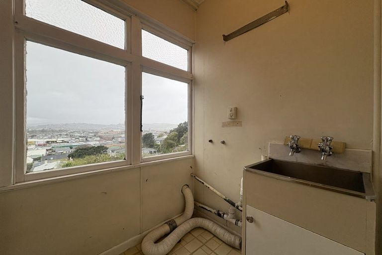 Photo of property in 69 Duncan Terrace, Kilbirnie, Wellington, 6022