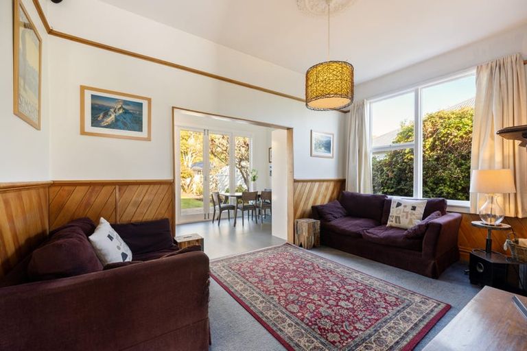 Photo of property in 18 Rollin Street, Heathcote Valley, Christchurch, 8022