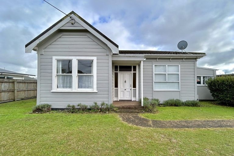 Photo of property in 139 Winchester Street, Levin, 5510