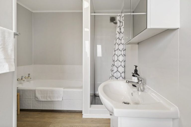 Photo of property in 71 Duncan Terrace, Kilbirnie, Wellington, 6022