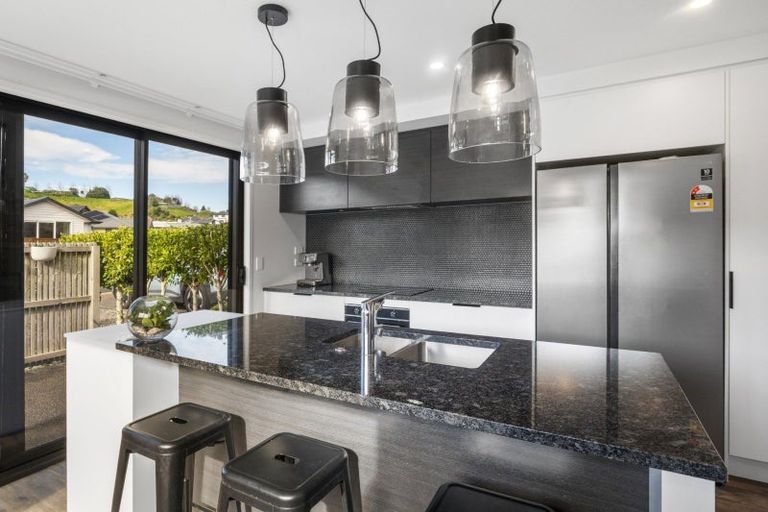 Photo of property in 2 Kamokore Glade, Pyes Pa, Tauranga, 3112