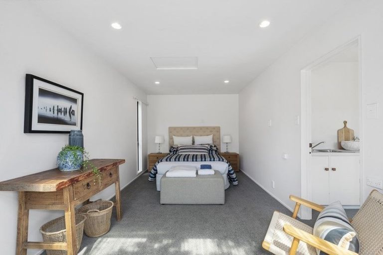 Photo of property in 9 Kohu Street, Orewa, 0931