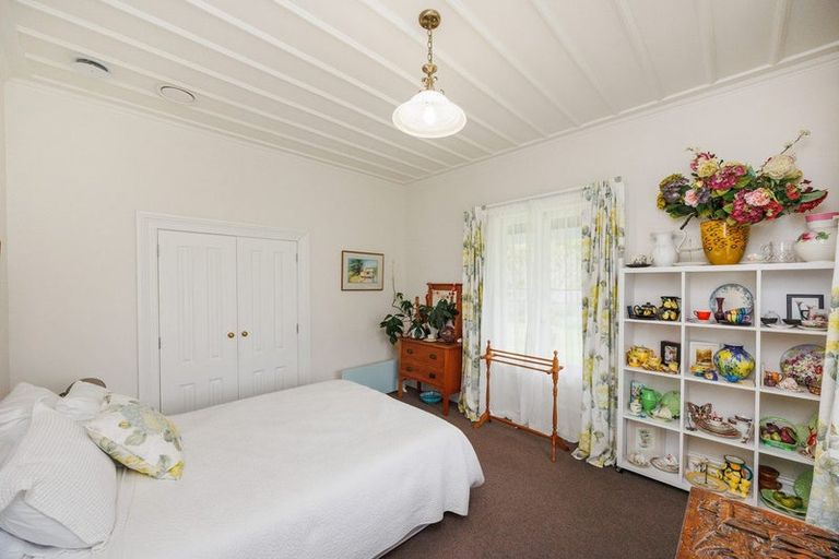 Photo of property in 21 Signal Street, Marton, 4710