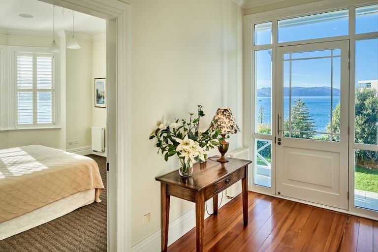 Photo of property in 10 Hay Street, Oriental Bay, Wellington, 6011
