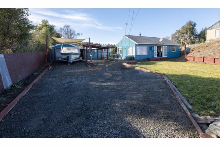Photo of property in 62 Dunns Avenue, The Pines Beach, 7630
