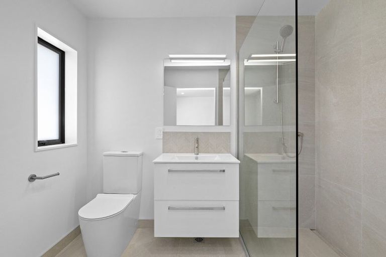 Photo of property in 39 Turtleback Avenue, Whitby, Porirua, 5024