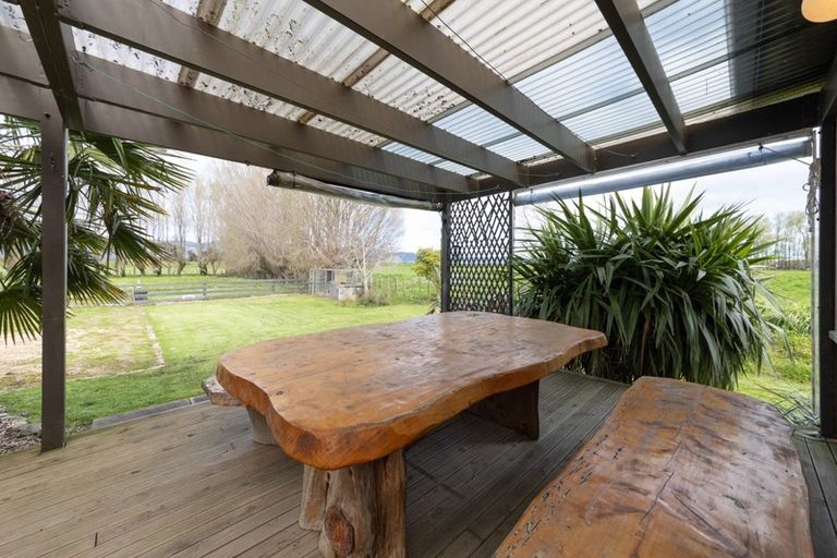 Photo of property in 275 Ngui Road, Opiki, Palmerston North, 4474