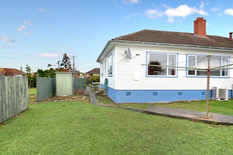 Photo of property in 15 Puketai Street, Andersons Bay, Dunedin, 9013