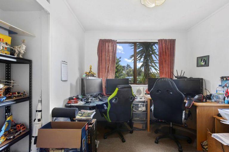 Photo of property in 54 Arodella Crescent, Ranui, Auckland, 0612