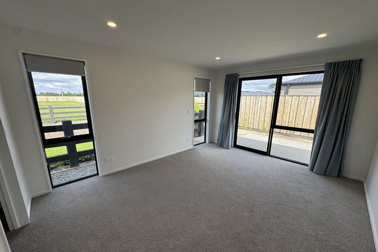 Photo of property in 48 Creekside Drive, Halswell, 8025