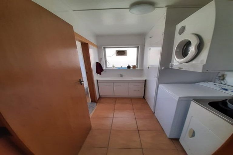 Photo of property in 1/3 Ngaio Gorge Road, Ngaio, Wellington, 6035