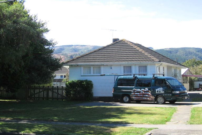 Photo of property in 4 Tennyson Street, Trentham, Upper Hutt, 5018