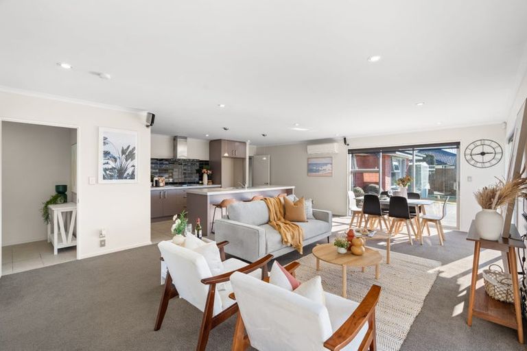 Photo of property in 6 Mimosa Lane, Yaldhurst, Christchurch, 8042