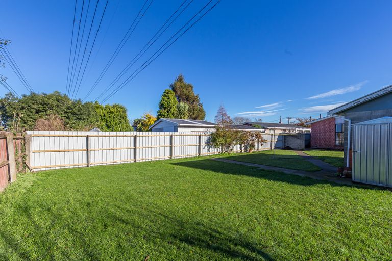 Photo of property in 10 Maple Street, Bishopdale, Christchurch, 8053