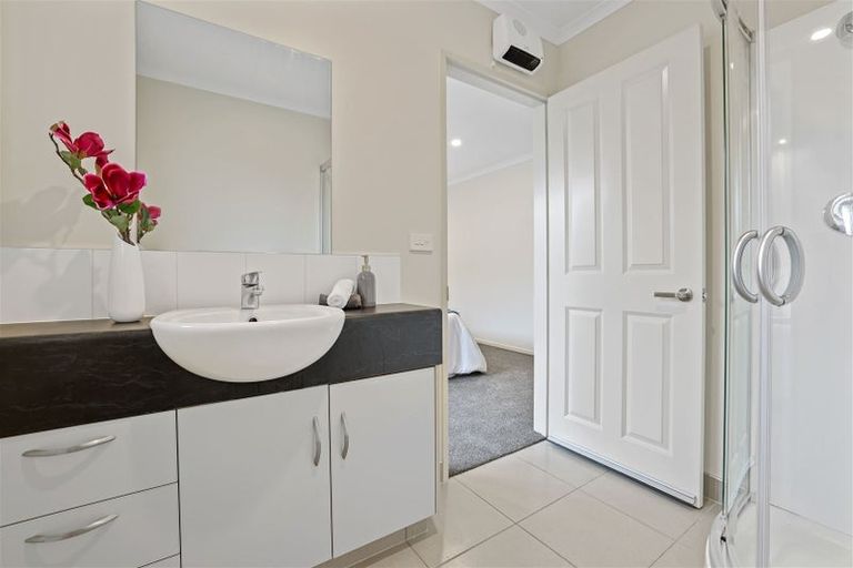 Photo of property in 1 James Hight Drive, Halswell, Christchurch, 8025