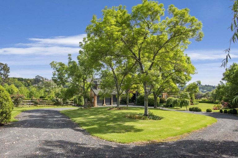 Photo of property in 346 Clifton Road, Whitford, Howick, 2571