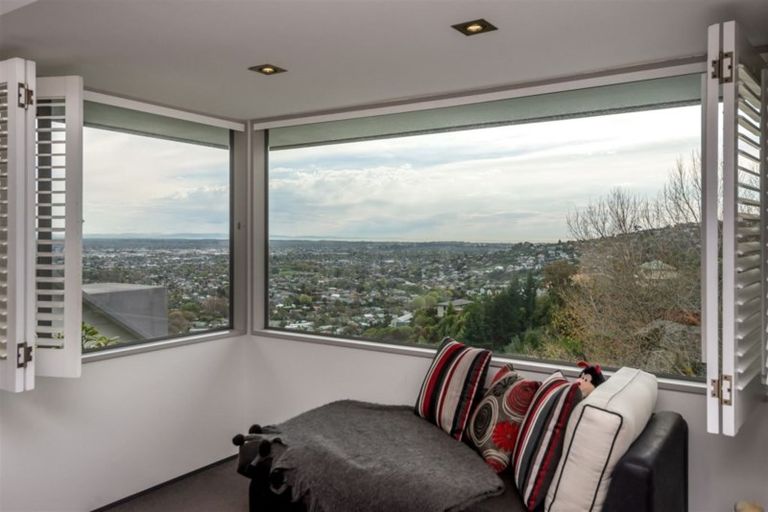 Photo of property in 26 Iles Lane, Cashmere, Christchurch, 8022