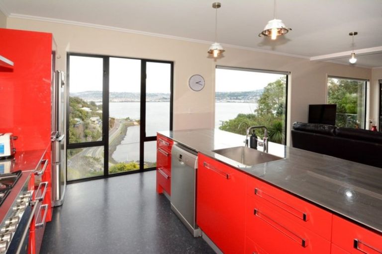 Photo of property in 11 Glengyle Street, Vauxhall, Dunedin, 9013