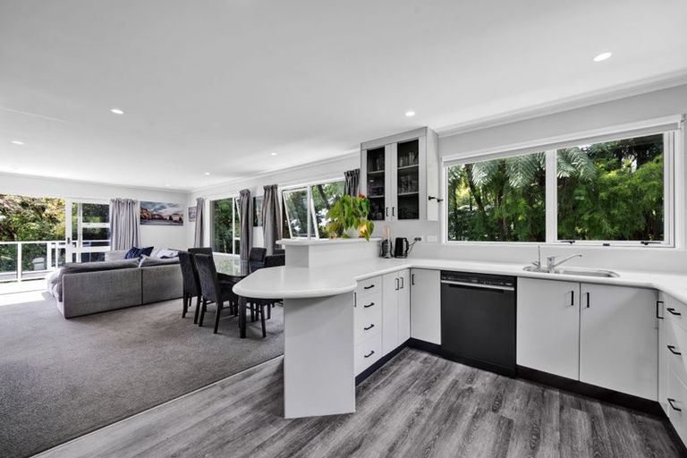 Photo of property in 21 Tainui Terrace, Inglewood, 4330