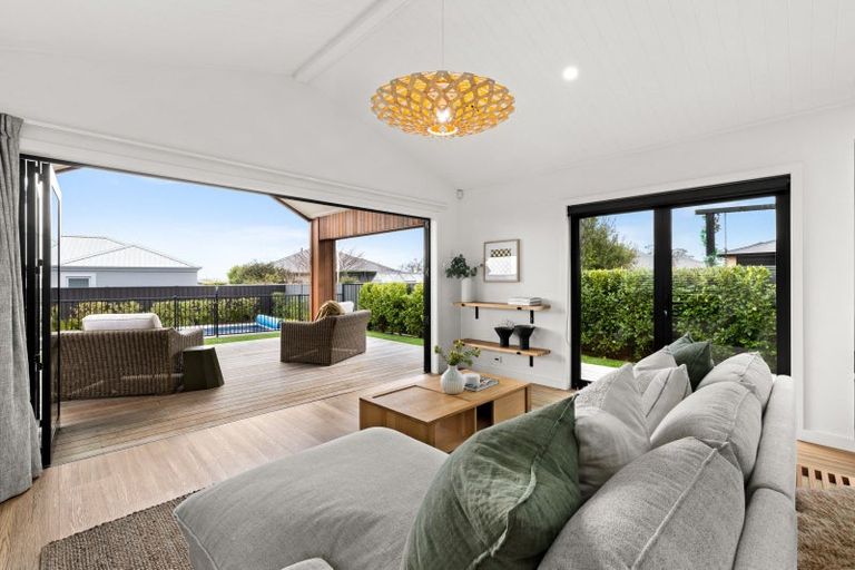 Photo of property in 5 Rich Rise, Havelock North, 4130