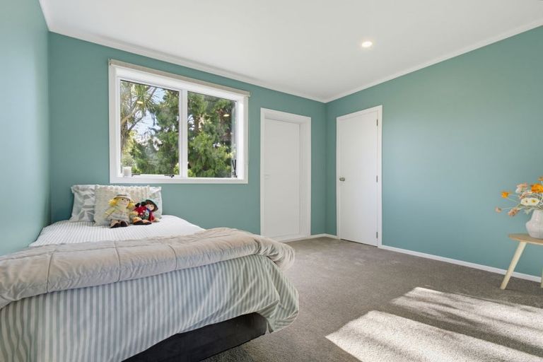 Photo of property in 6 Lee Road, Hannahs Bay, Rotorua, 3010