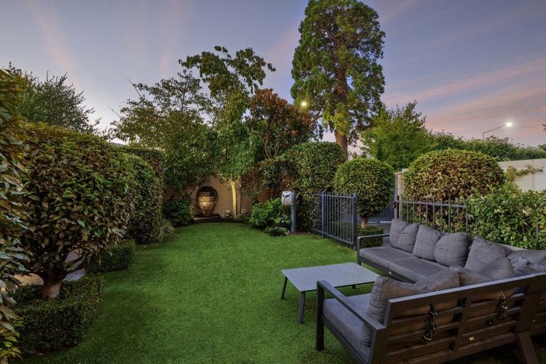 Photo of property in 54a Glandovey Road, Fendalton, Christchurch, 8052