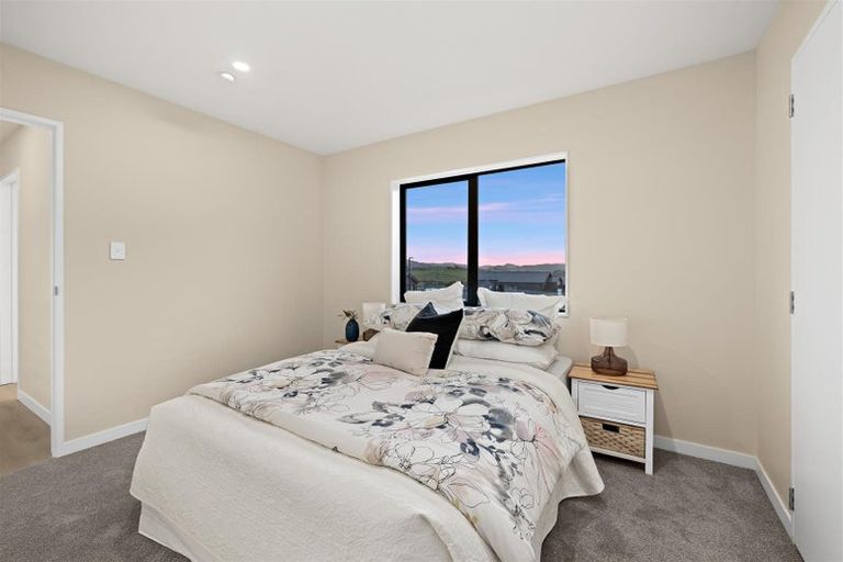 Photo of property in 33 Kapowai Way, Warkworth, 0985