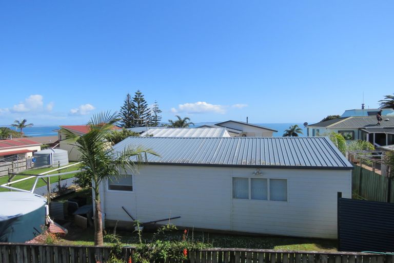 Photo of property in 12 Seascape Lane, Coopers Beach, 0420