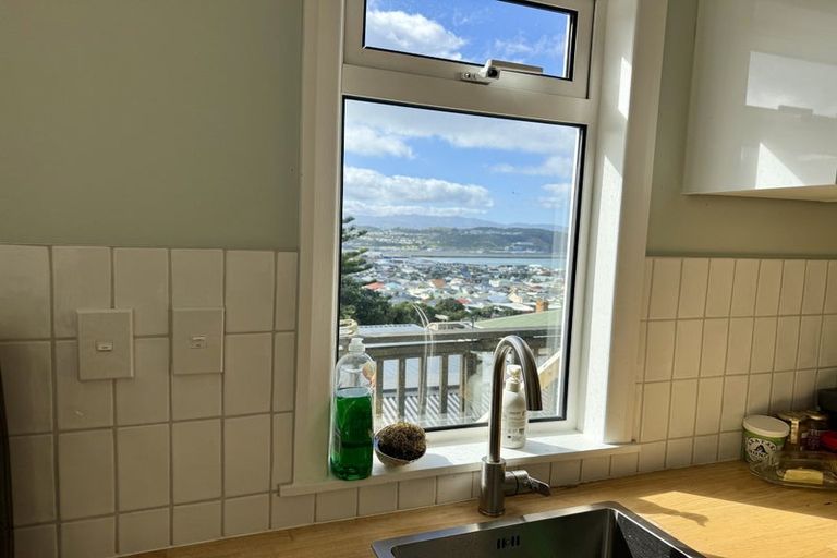 Photo of property in 38 Buckingham Street, Melrose, Wellington, 6023