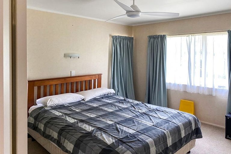 Photo of property in 8 Noone Close, Onerahi, Whangarei, 0110