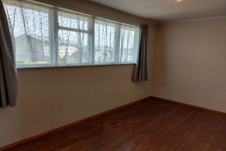 Photo of property in 42-44 Cheshire Street, Cannons Creek, Porirua, 5024
