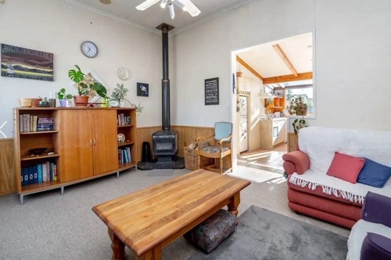 Photo of property in 102 Villa Street, Masterton, 5810