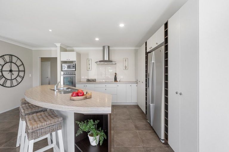 Photo of property in 43 Bellbird Rise, Pyes Pa, Tauranga, 3112