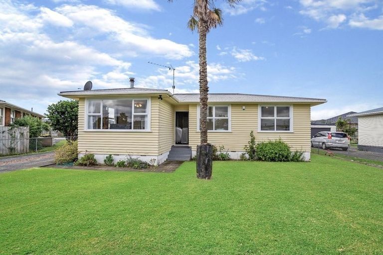 Photo of property in 5 Brightwell Street, Papakura, 2110