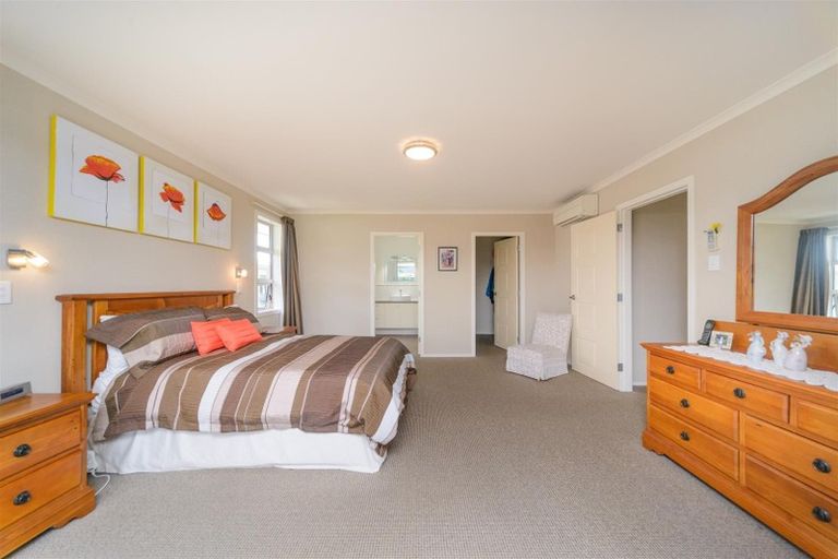 Photo of property in 39 Pukepapa Road, Marton, 4710