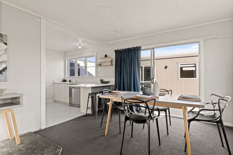 Photo of property in 34 Wesley Street, South Dunedin, Dunedin, 9012