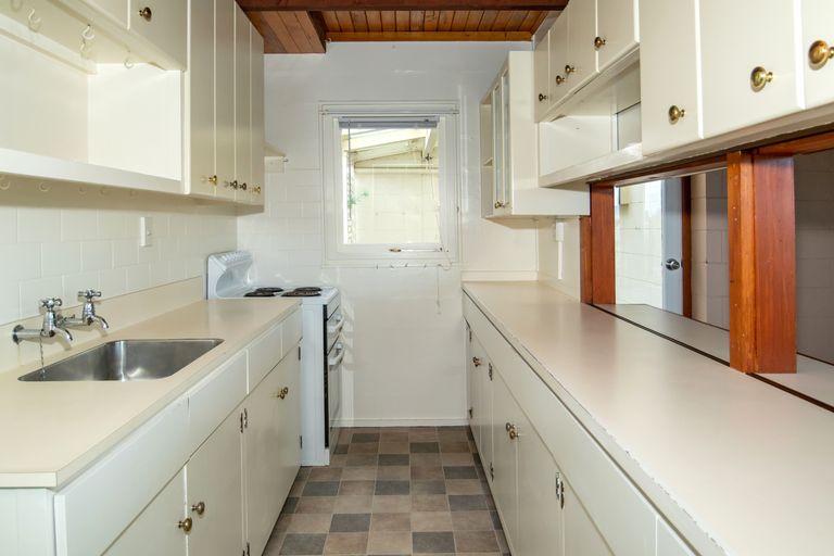 Photo of property in 2/2 Cross Street, Marchwiel, Timaru, 7910