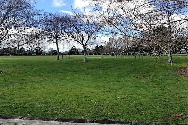 Photo of property in 52 Morris Road, Hillcrest, Hamilton, 3216