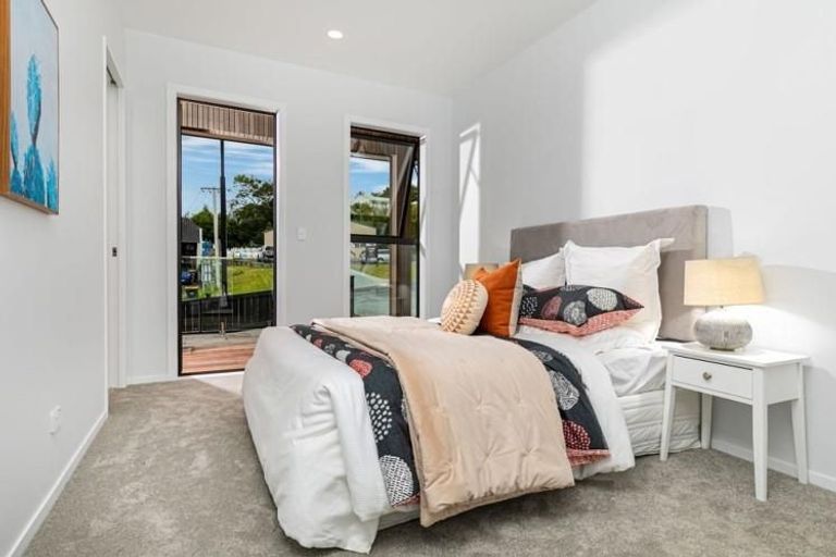 Photo of property in 50 Wainui Road, Silverdale, 0932