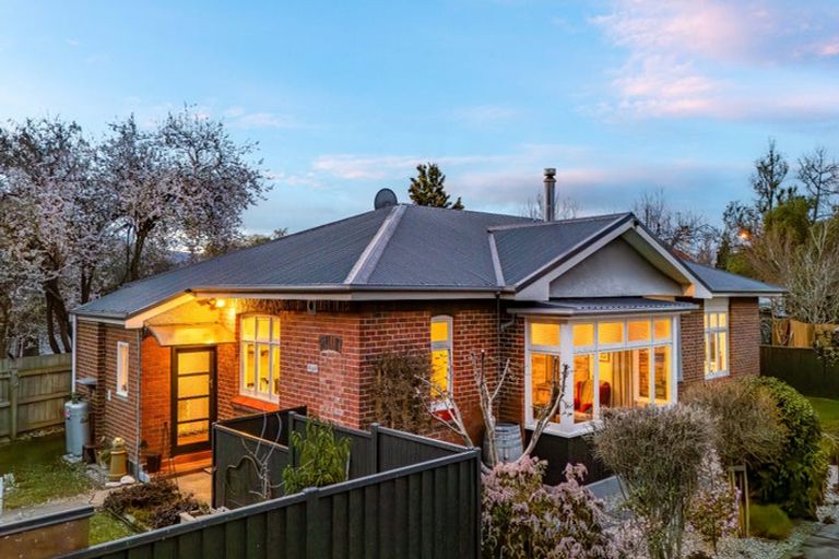 Photo of property in 9 Kelso Street, Roxburgh, 9500