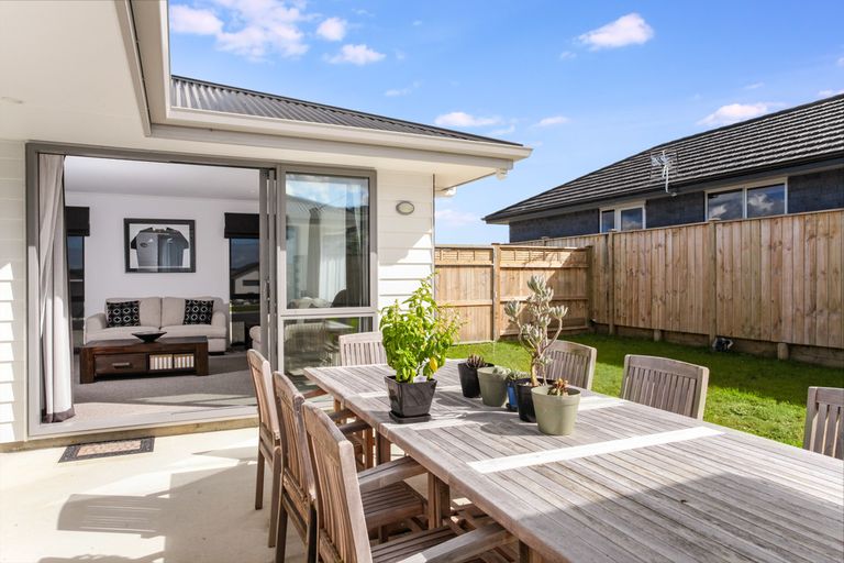 Photo of property in 130 Hillpark Drive, Pokeno, 2402