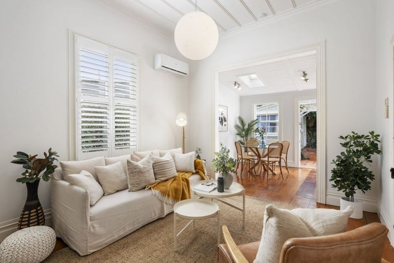 Photo of property in 12 Wynyard Road, Mount Eden, Auckland, 1024