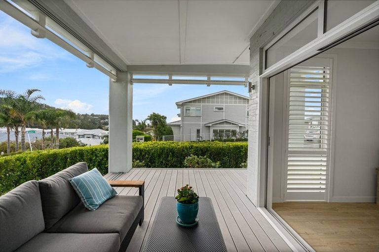 Photo of property in 1 Ocean View Terrace, Orewa, 0931