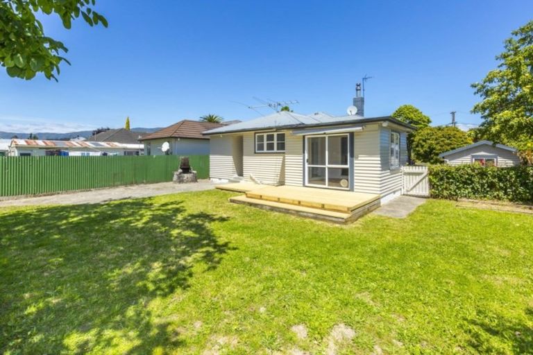 Photo of property in 3 Hudson Avenue, Ebdentown, Upper Hutt, 5018