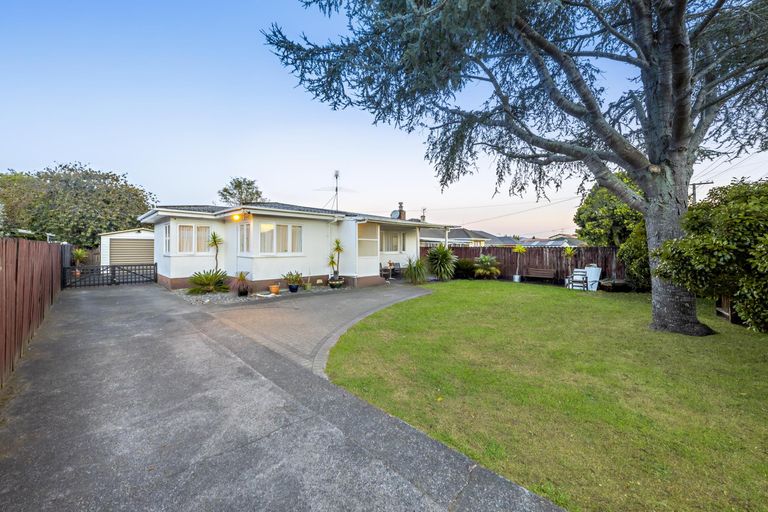 Photo of property in 1/16 Laurie Avenue, Papakura, 2110